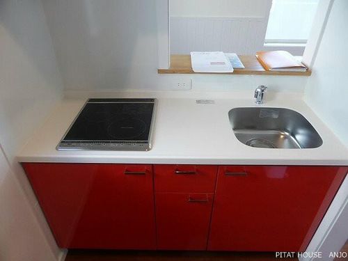 プリマグランデ安城 弐番館105のキッチン