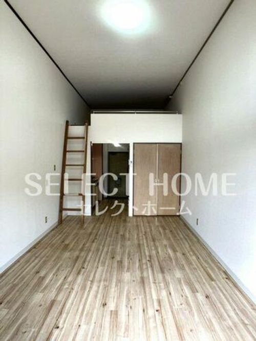 メゾンクレール207の居間