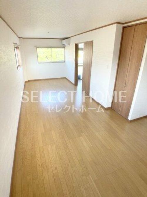 愛知県岡崎市堂前町1丁目(アパート)の賃貸物件201の居間