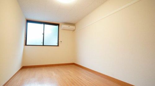 大阪府河内長野市向野町(アパート)の賃貸物件の居間