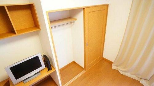レオパレスレインボー松ヶ丘の内装
