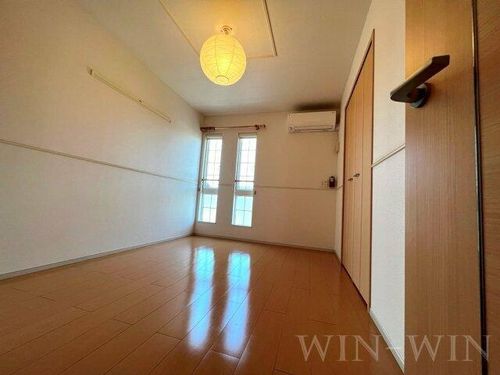 ユトリロ緑ヶ丘 2 Bの内装