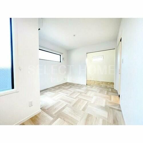 HMT東岡崎303の居間