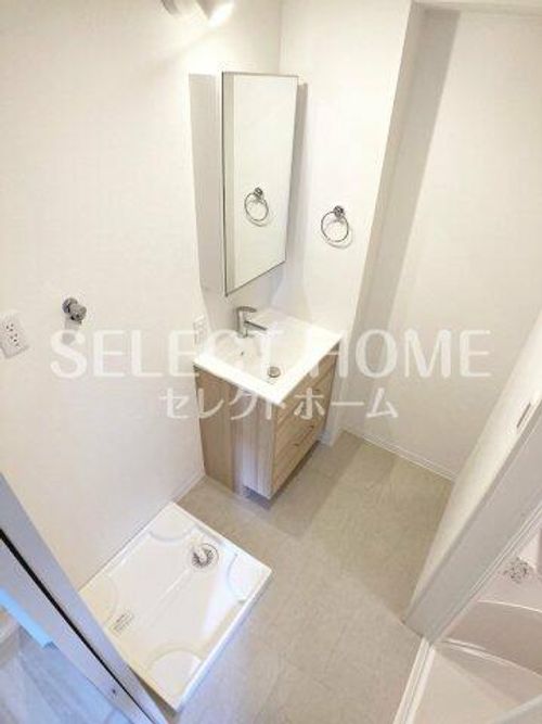 HMT東岡崎303の内装