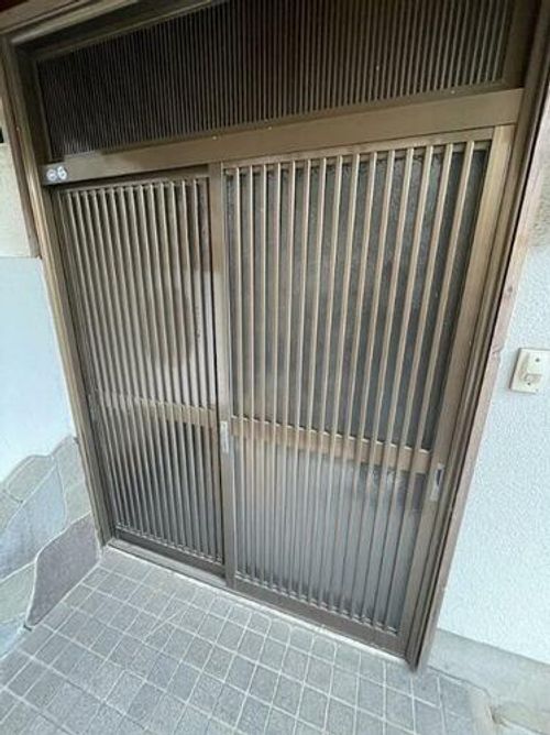 福岡県北九州市八幡西区大平3丁目(一戸建)の賃貸物件の玄関