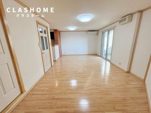 Sun石ナ曽根N101の居間