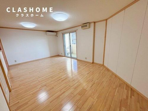 Sun石ナ曽根N101の居間