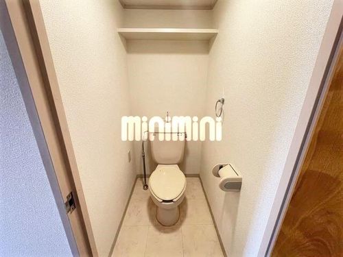 牛立曽七ハオスの内装