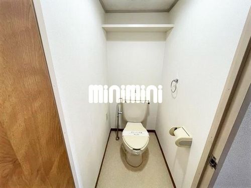 牛立曽七ハオスの内装