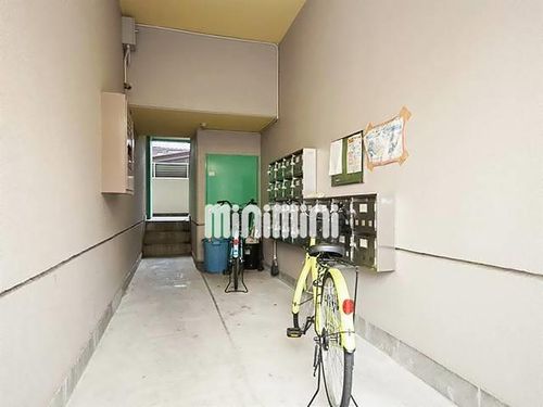 太慶レジデンスの玄関