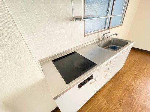 メゾン福谷Iのキッチン