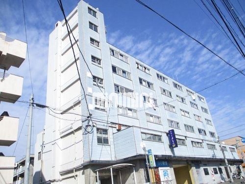 グランディーズ呼続の外観