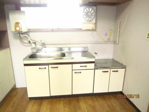 グランディーズ呼続のキッチン