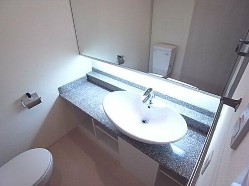 アロハ海岸通の内装