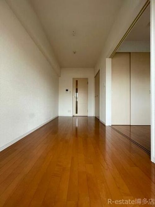 福岡県福岡市博多区神屋町(マンション)の賃貸物件の居間