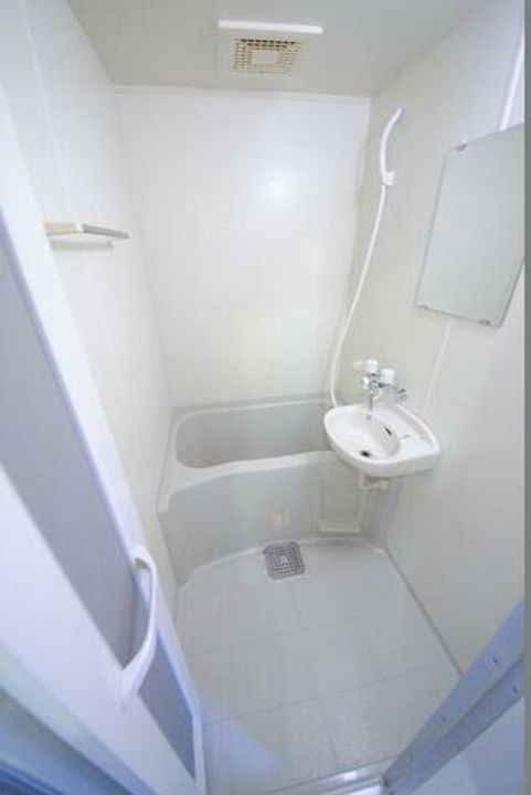 ジョヴィアルⅡの風呂