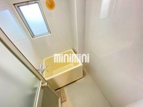 グリーン西山の風呂