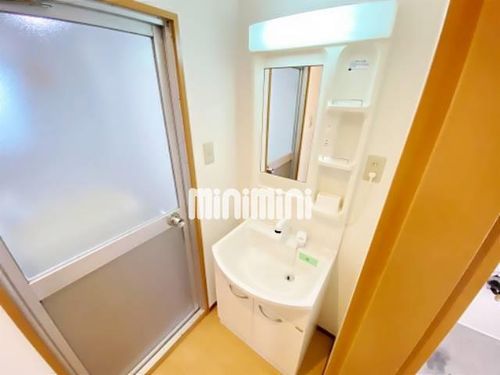 グリーン西山の内装