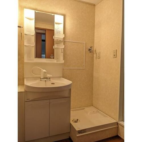 パークハイム直江A201の内装