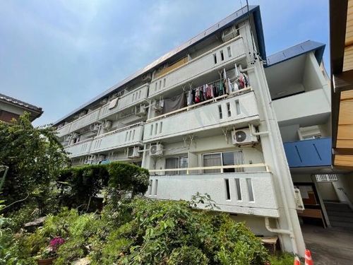 スカイブルー80の外観