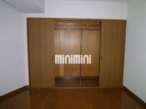 ヴィアーレマルフク南館の内装