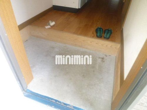 村瀬コーポの玄関