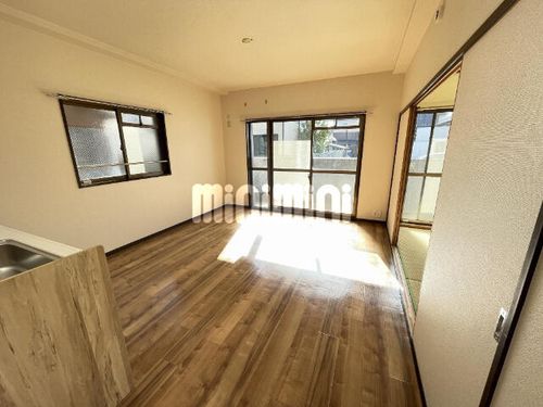 リトルアイランドの居間