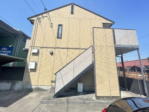 グローリーハイツの玄関