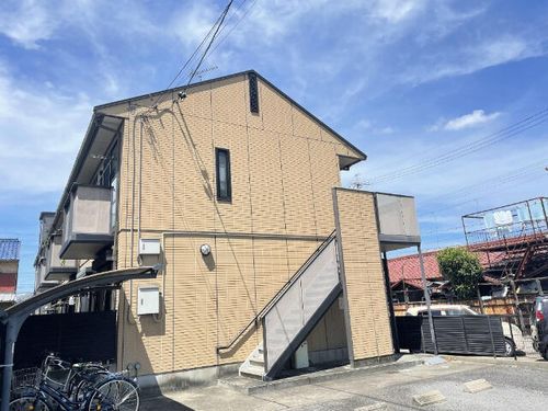 グローリーハイツの外観