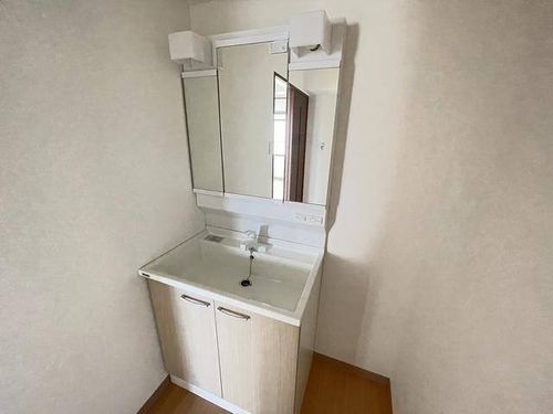 八幡マンションの内装