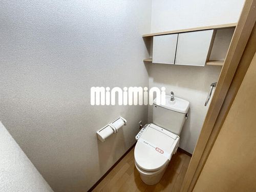 アイリスの内装