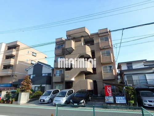国府宮マンションの外観