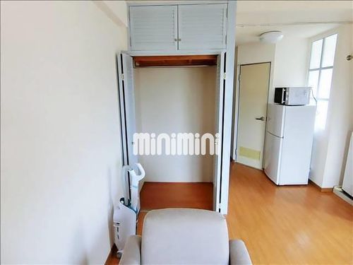 センチュリィ山の手の内装