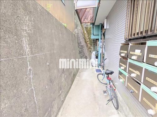 ネバーランド パートⅠの玄関