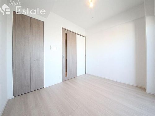S-RESIDENCE上飯田West706の居間