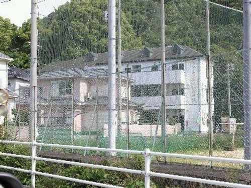 下津クラウンハイツ105の外観
