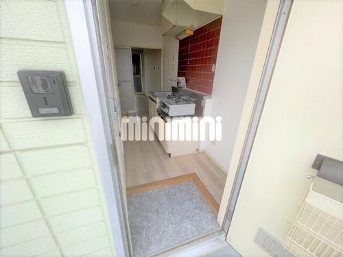 フローラルKAORUの玄関