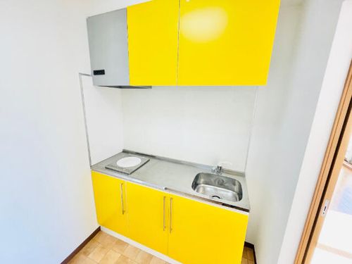 C&AB-2のキッチン