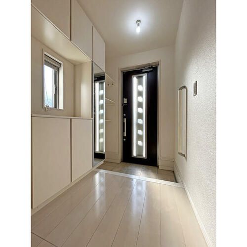 愛知県一宮市丹陽町外崎(一戸建)の賃貸物件の玄関