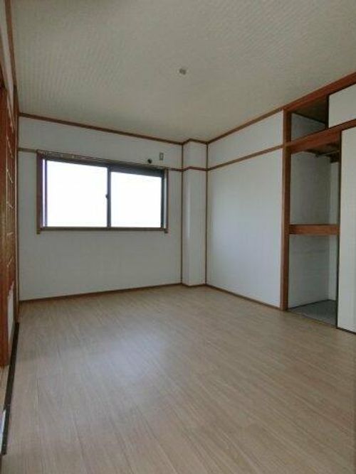 大阪府寝屋川市出雲町(マンション)の賃貸物件の内装