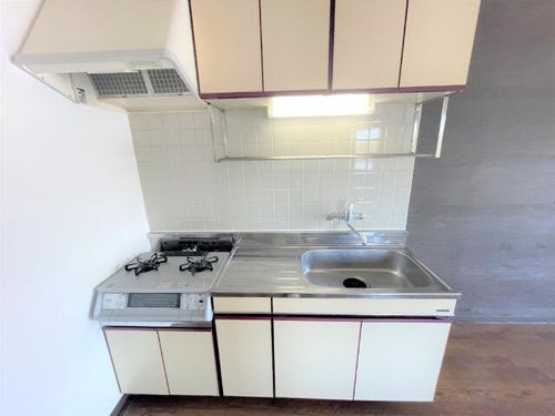 コスモタウンNISSINのキッチン