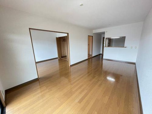 パークサイドK1の居間