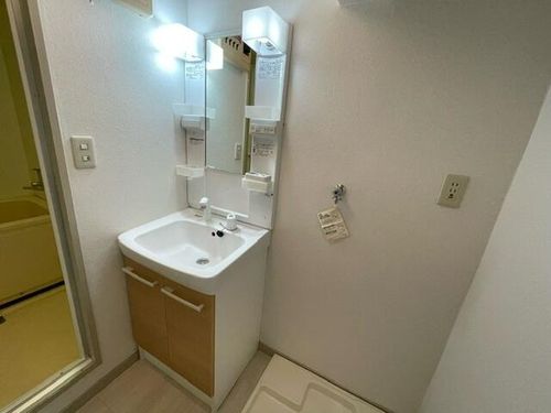 地蔵マンションの内装