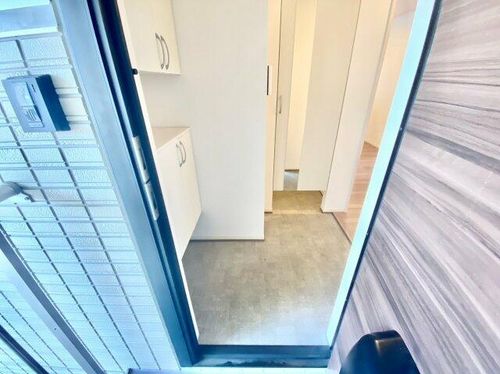 ボヌールの玄関