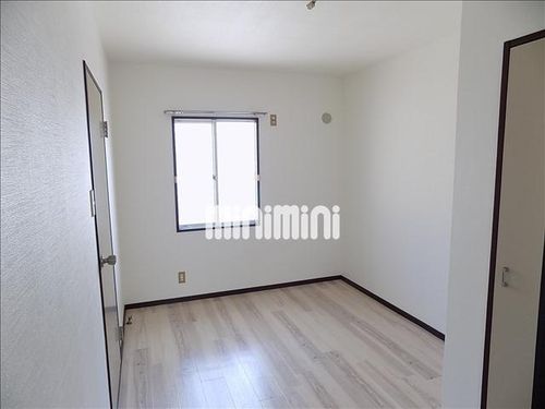 ホワイトタウン21 B棟の居間