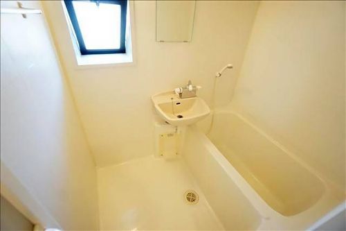 メゾンエーデルワイスの風呂