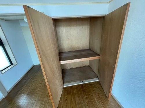 ヒルトップAの内装