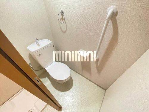 サンシャインビル南棟の内装