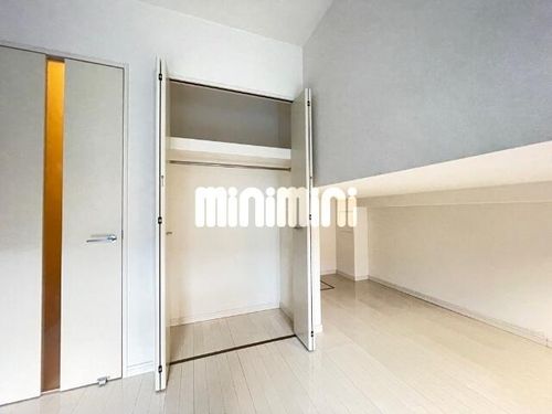 ロレイアムの内装