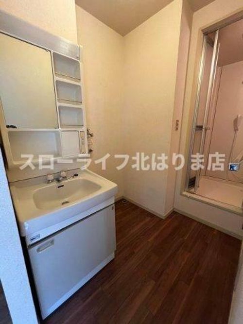 メイプルタウン大久保202の内装